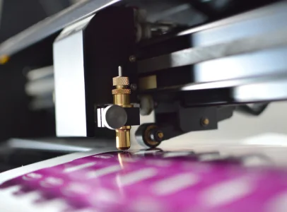 Conseils pour une découpe personnalisée des travaux d'impressions à Villemandeur - Montagis (45)